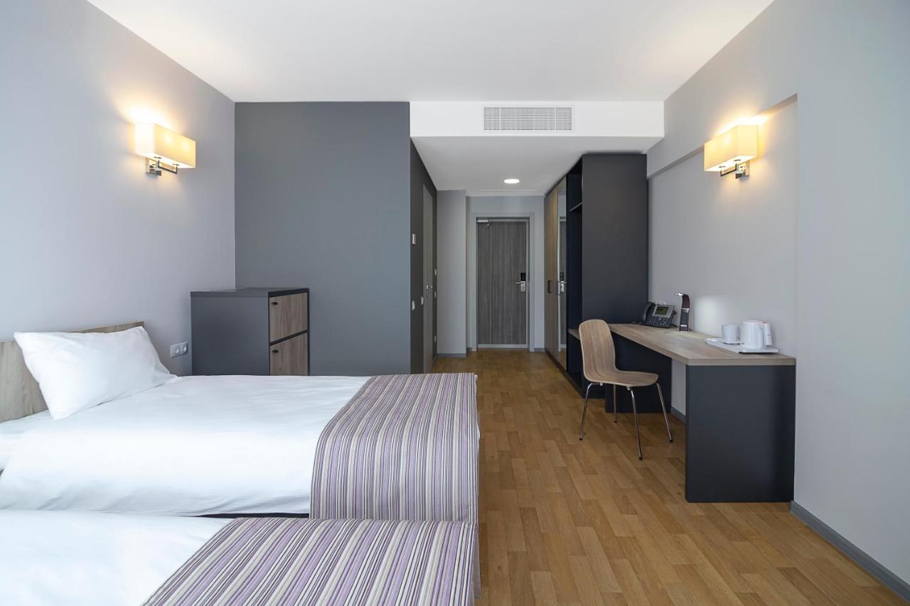 Favor Sport Hotel Kiev Luaran gambar
